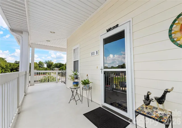 111-white-st-b-morganton-nc-28655/hzid_c6895bd7