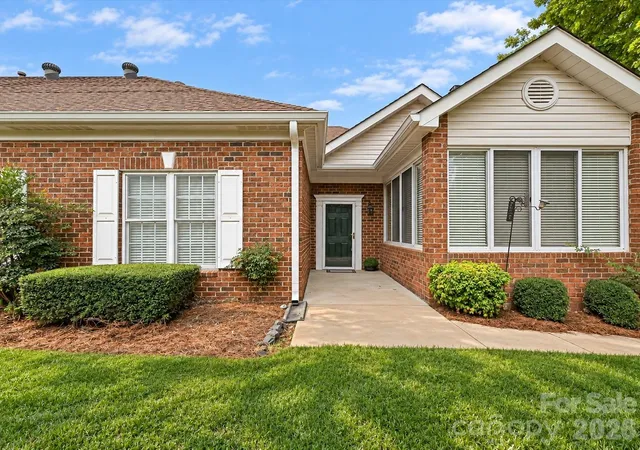 8629-windsor-ridge-dr-charlotte-nc-28277/hzid_6cdfb320