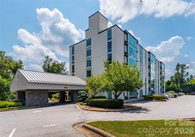 647-town-mountain-rd-307-asheville-nc-28804/hzid_98f924ca
