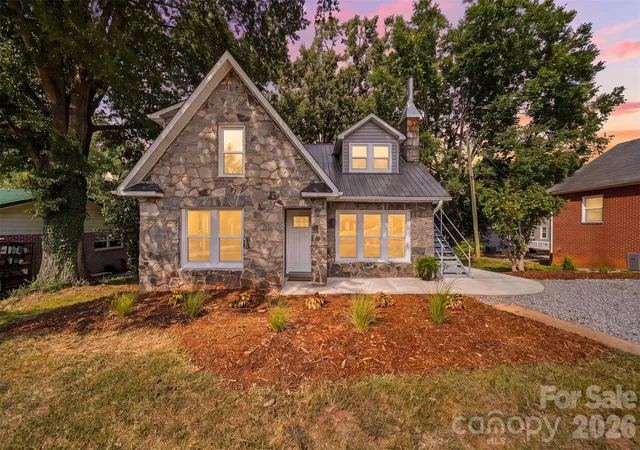 436-n-green-st-morganton-nc-28655/hzid_a7b808b3