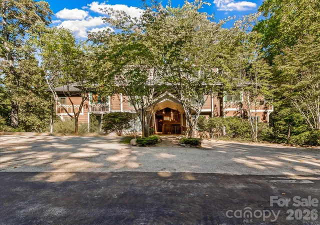 81-creekside-way-f-301-burnsville-nc-28714/hzid_d1789627