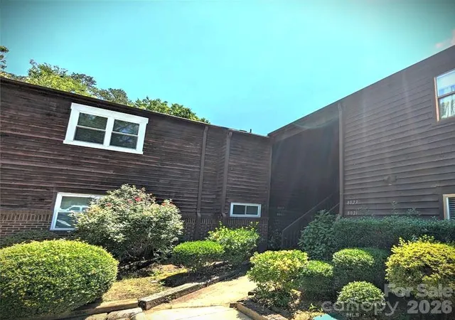 8021-cedar-glen-dr-charlotte-nc-28212/hzid_5762fb2e
