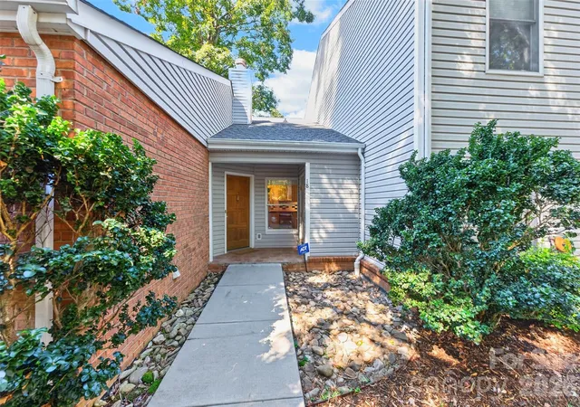 18-8th-avenue-nw-18-hickory-nc-28601/hzid_71d8b6f9