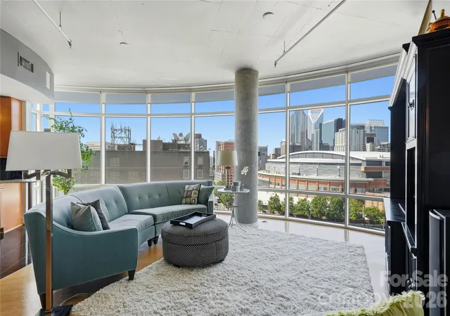 505-e-6th-street-1201-charlotte-nc-28202/hzid_70ef162c