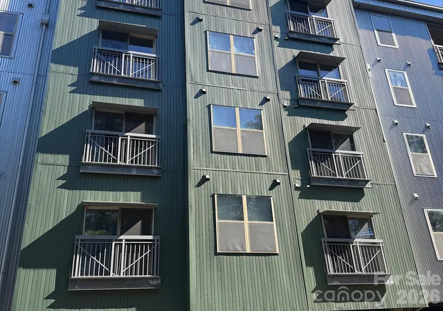 630-calvert-st-107-charlotte-nc-28208/hzid_fc2b4668