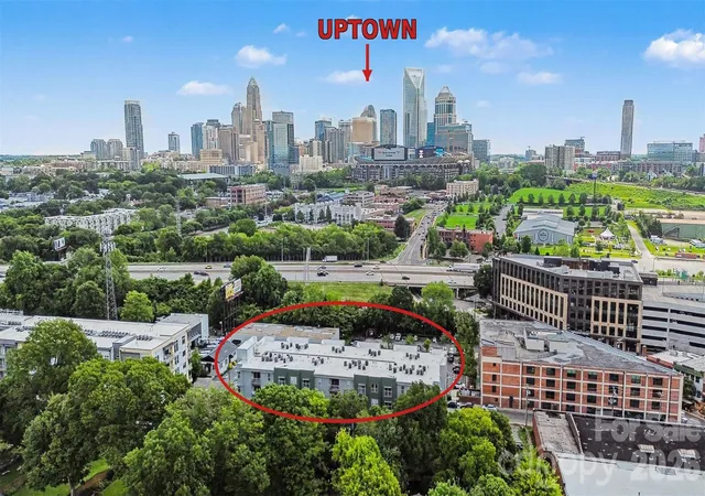 630-calvert-st-301-charlotte-nc-28208/hzid_1aa44e47