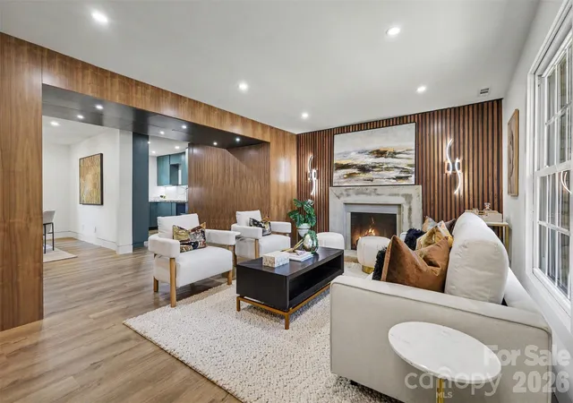3508-colony-rd-h-charlotte-nc-28211/hzid_44ea8e8f