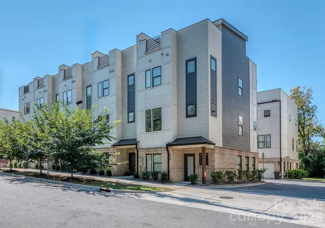 834-van-every-st-charlotte-nc-28205/hzid_e4321284