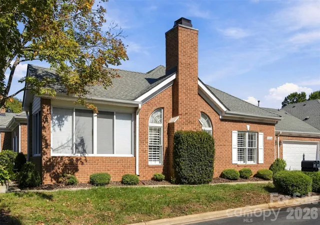 8306-olde-troon-dr-charlotte-nc-28277/hzid_c04a886b