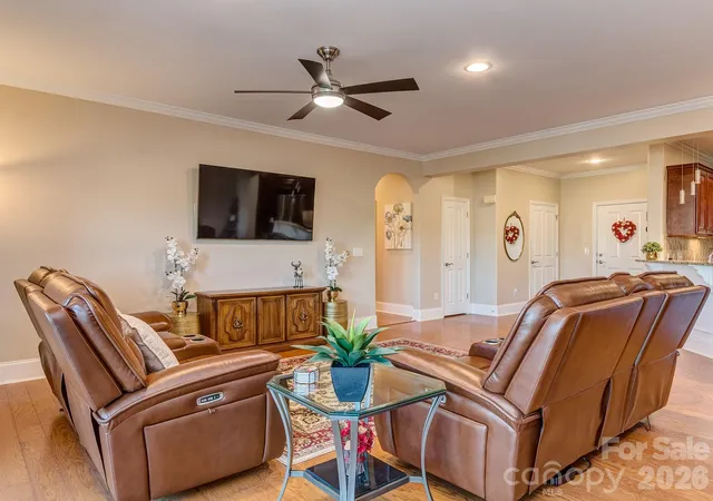 6605-central-pacific-ave-302-charlotte-nc-28210/hzid_3618c5f4