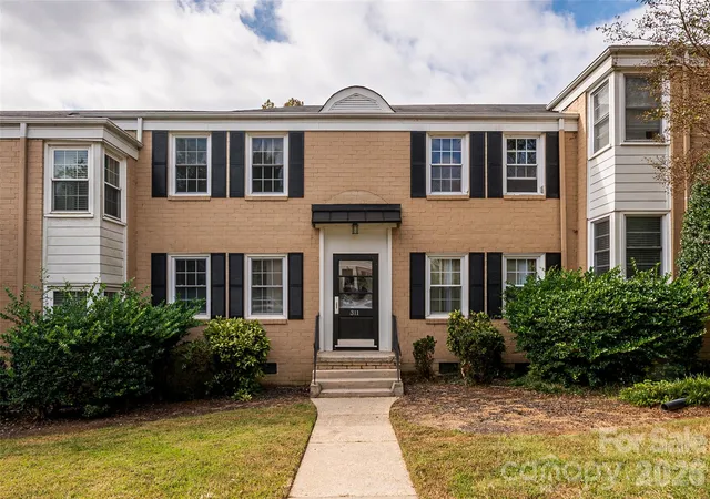 311-wakefield-rd-a-charlotte-nc-28209/hzid_77e6d111
