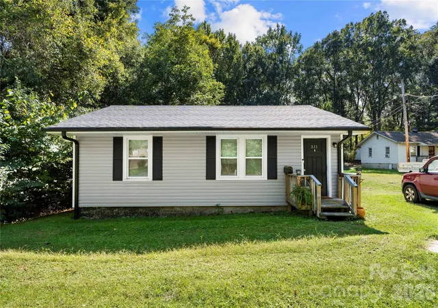 509-e-church-st-dallas-nc-28034/hzid_88e616d4