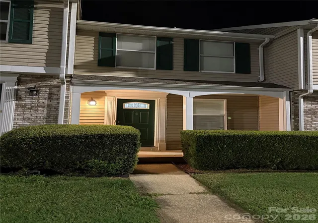 9624-vinca-cir-c-charlotte-nc-28213/hzid_b20e20d5