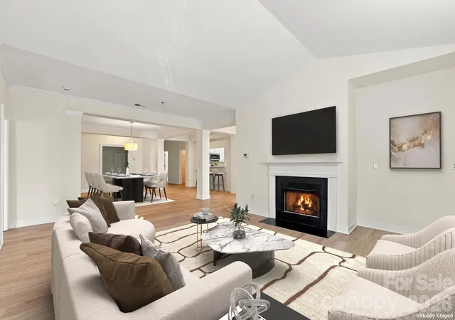 5601-fairview-rd-10-charlotte-nc-28209/hzid_aeb03024