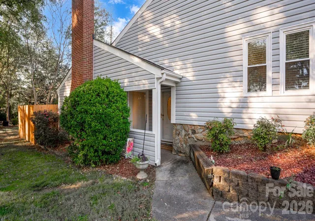 1702-renard-ridge-rd-charlotte-nc-28212/hzid_63531aaa