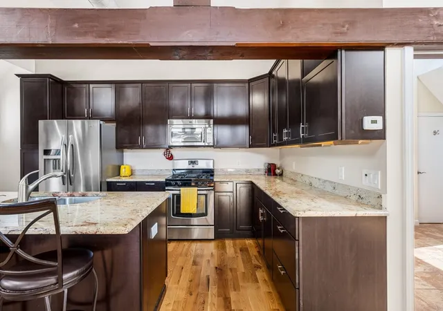 143-burrill-street-301-swampscott-ma-01907/hzid_752dd4a8