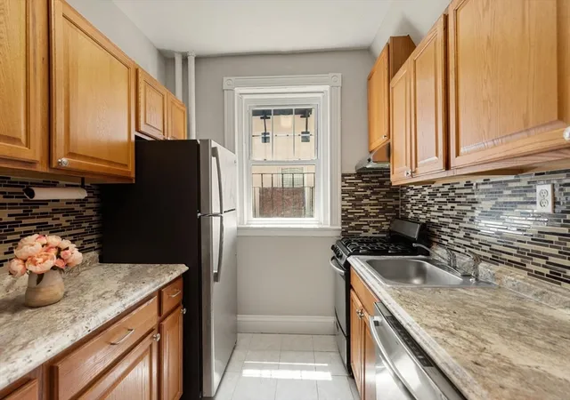 78-glenville-ave-9-allston-ma-02134/hzid_737cb9e0