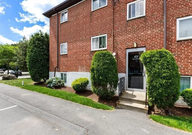 68-byron-rd-5-boston-ma-02467/hzid_0516c53f