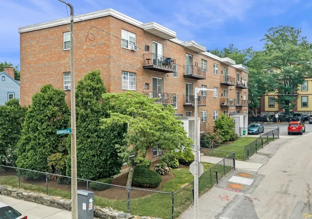 4-robinwood-ave-6-jamaica-plain-ma-02130/hzid_04f7dc53