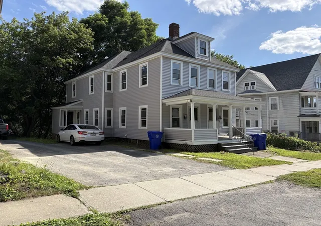 26-28-devens-st-greenfield-ma-01301/hzid_69ad64b1