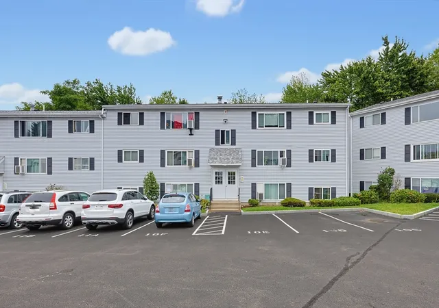 5455-n-main-st-11a-fall-river-ma-02720/hzid_4bcfc293
