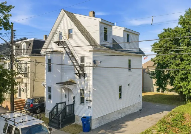 1272-pleasant-st-new-bedford-ma-02740/hzid_6d2c4426