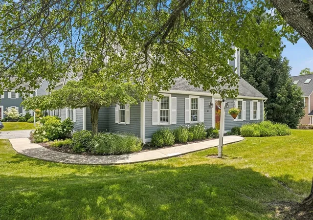 60-whittier-meadows-60-amesbury-ma-01913/hzid_ab5f8f4c