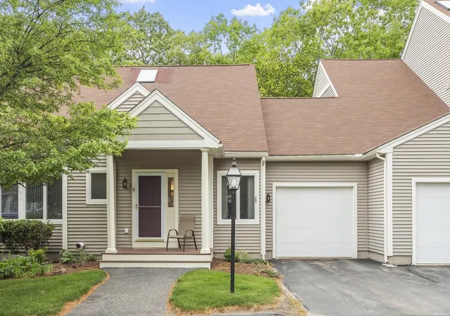 5-vine-brook-way-5-woburn-ma-01801/hzid_56c82539