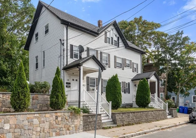 12-14-shannon-st-3-brighton-ma-02135/hzid_84c2a983
