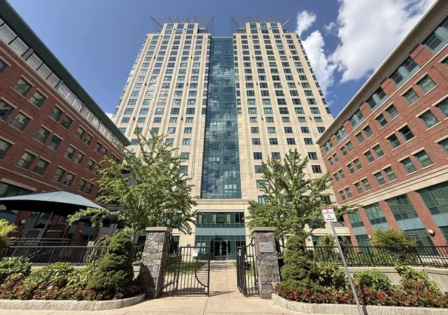 1-nassau-1705-boston-ma-02111/hzid_cd2a1dcb