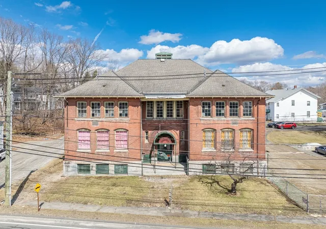 40-pecks-rd-pittsfield-ma-01201/hzid_d224421e