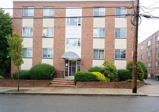 21-staples-ave-24-everett-ma-02149/hzid_2432d2b2