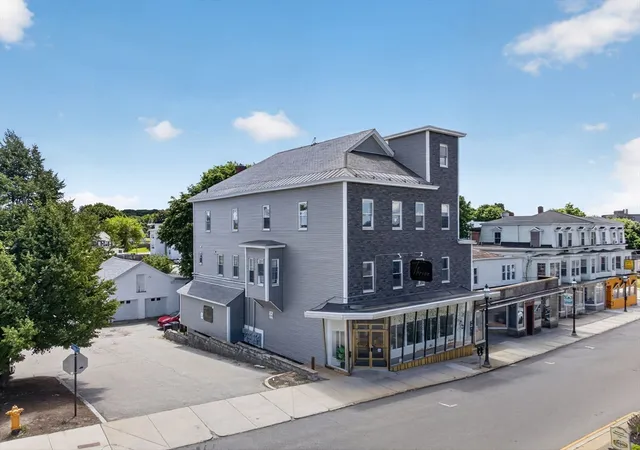 104-108-parker-st-gardner-ma-01440/hzid_36f876c8