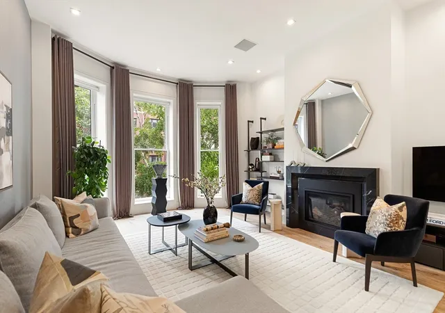 7-marlborough-street-1-boston-ma-02116/hzid_1e050639