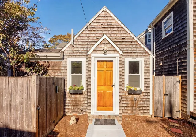 29-alden-st-6-provincetown-ma-02657/hzid_301d6d7f