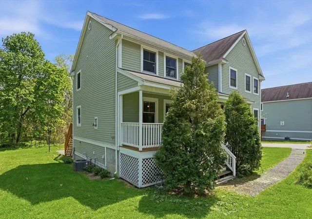 1185-main-st-4-clinton-ma-01510/hzid_a0a06854