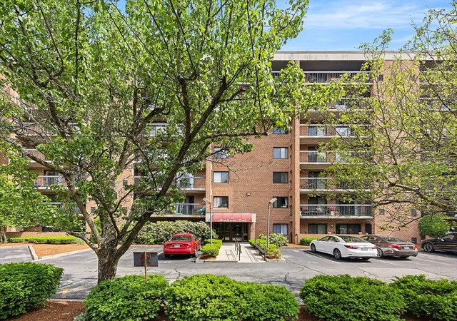 289-elm-st-15-medford-ma-02155/hzid_de74118f