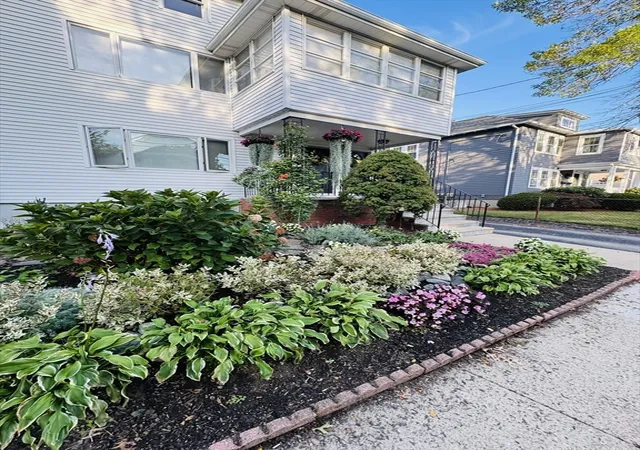 16-18-alfred-rd-arlington-ma-02474/hzid_780963a1