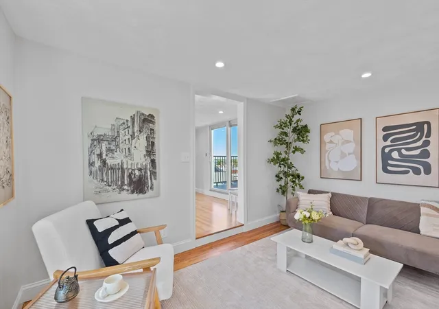 3-hillside-3-somerville-ma-02145/hzid_705b4482