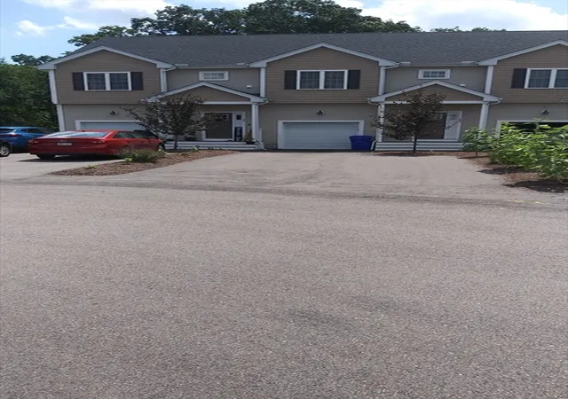 27-dora-dr-b-taunton-ma-02780/hzid_5021ab9a
