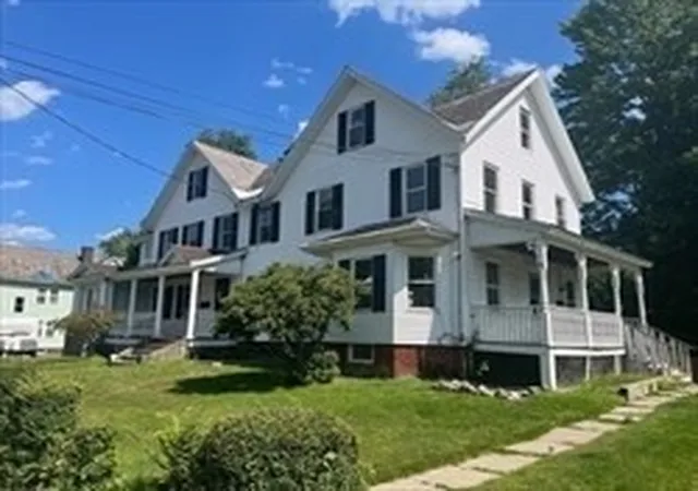 56-58-devens-st-greenfield-ma-01301/hzid_1256e413