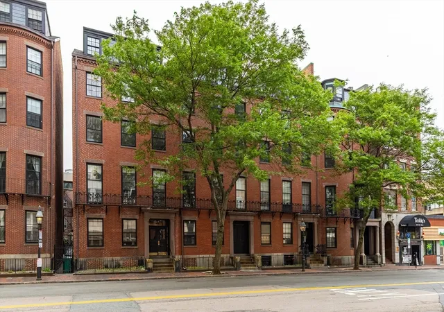 17-bowdoin-st-3c-boston-ma-02114/hzid_d75e27dc