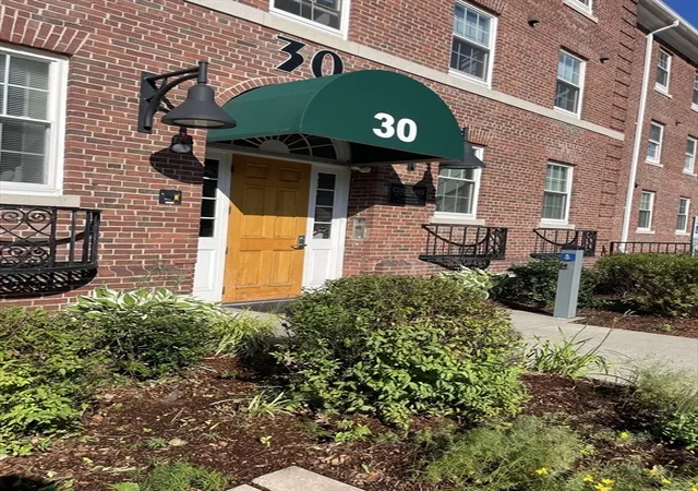 30-village-hl-rd-304-northampton-ma-01060/hzid_acb70171