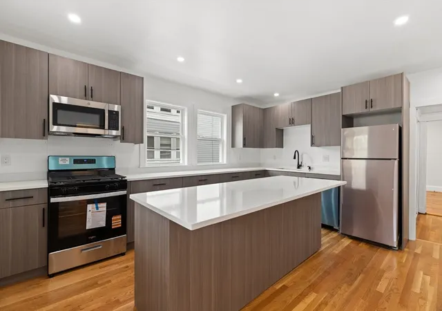46-revere-st-everett-ma-02149/hzid_c4895879