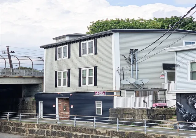 213-215-burrill-st-swampscott-ma-01907/hzid_5fbb39f4