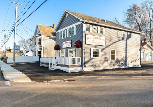 381-summer-st-fitchburg-ma-01420/hzid_2a56a403