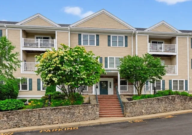 1-lenox-st-205-norwood-ma-02062/hzid_4639152d