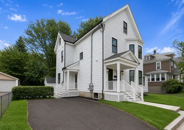 220-sycamore-st-1-watertown-ma-02472/hzid_54ae266b