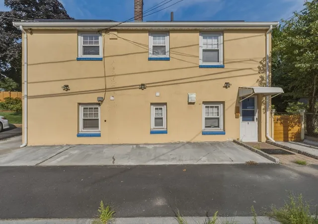 237-american-legion-hwy-revere-ma-02151/hzid_4d024708