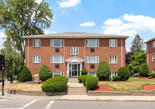 186-lexington-st-7-watertown-ma-02472/hzid_96867a6c